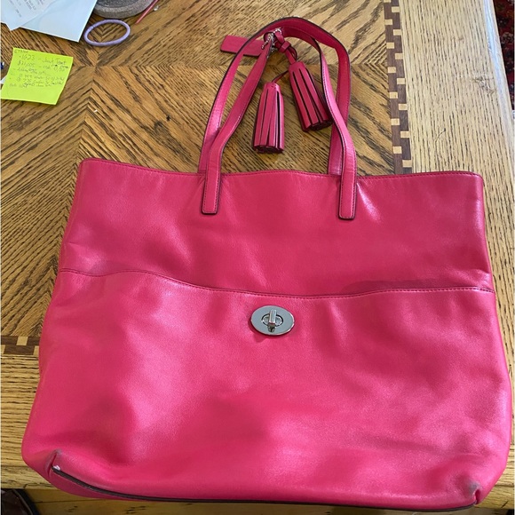 BARBIE Coach Bag! Live your best Barbie life! π₯ π - Picture 13 of 14